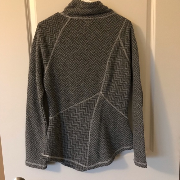 Sweater - Picture 2 of 3